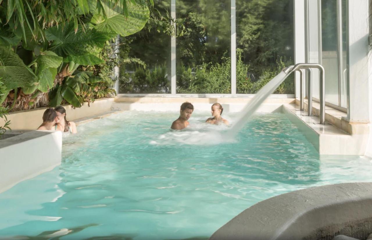Cottage Dans Village Normandy Garden Pierre & Vacances ブランヴィル エクステリア 写真