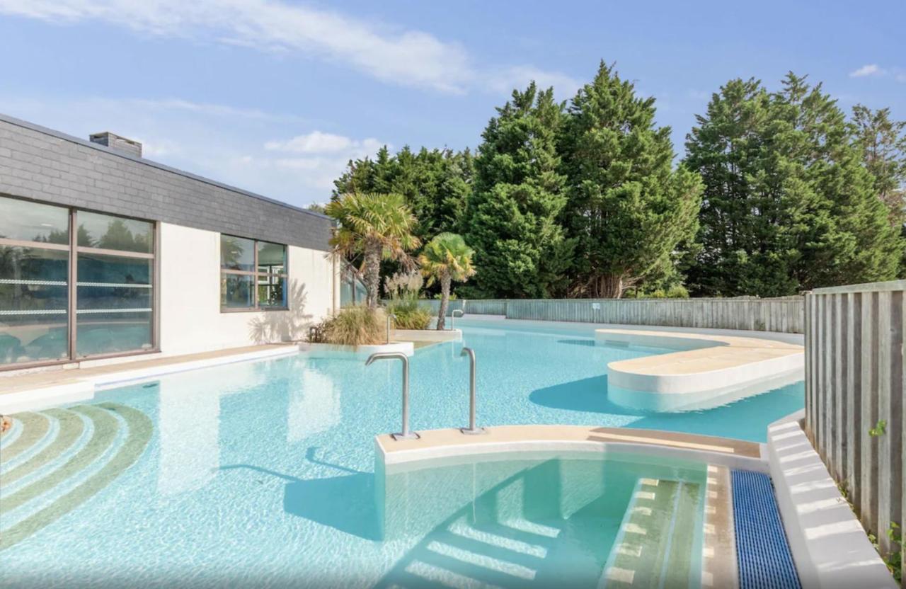 Cottage Dans Village Normandy Garden Pierre & Vacances ブランヴィル エクステリア 写真